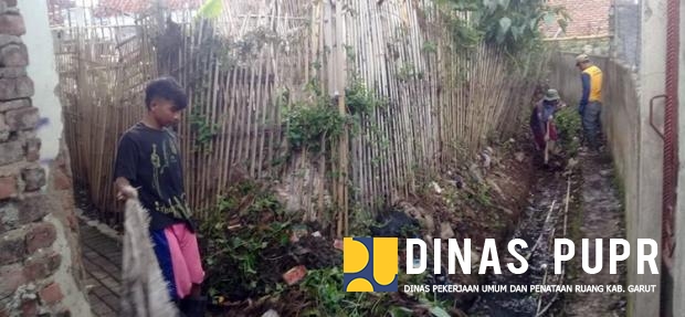 Sikapi Keluhan Warga PUPR Garut Langsung Turun Tangan 